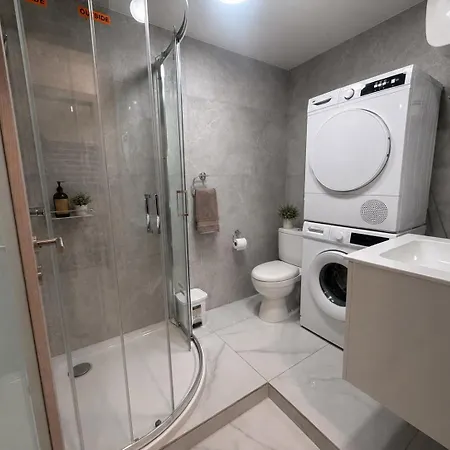 Spacious 3br With 2 Bathrooms