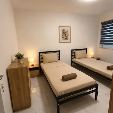 Spacious 3br With 2 Bathrooms
