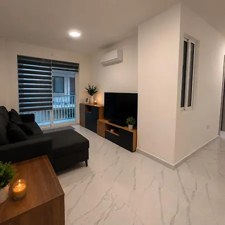 Spacious 3br With 2 Bathrooms 公寓